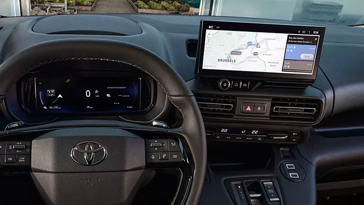 Toyota Proace City Cockpit